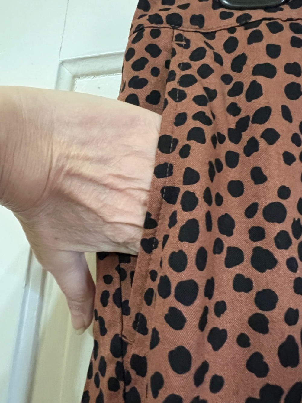 Old Navy Playa High Waisted Wide-Leg Leopard Print Pants in Brown size L NWT - Picture 5 of 11